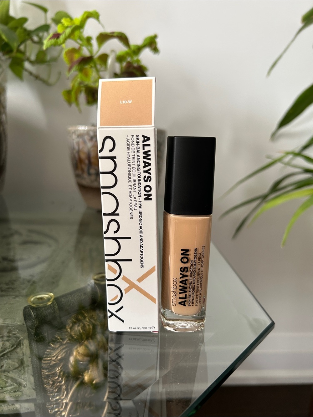 Smashbox Skin Balancing Foundation in L10-W
